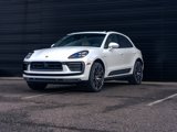 Certified 2025 Porsche Macan image 6