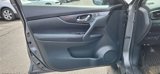 Used 2017 Nissan Rogue S image 5