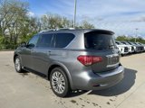 Used 2017 INFINITI QX80 4WD w/ Deluxe Technology Package image 3