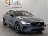 Used 2022 Volvo S60 B5 Inscription image 2