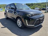 Used 2023 Kia Soul LX image 2