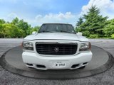 Used 2000 Cadillac Escalade 4WD image 2