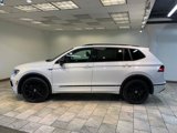 Used 2021 Volkswagen Tiguan SE R-Line image 3