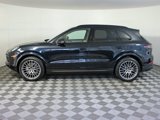 Certified 2023 Porsche Cayenne Platinum Edition image 2