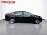 Used 2017 Ford Fusion SE image 5