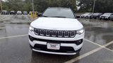 Certified 2025 Jeep Compass Limited image 3
