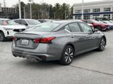 Used 2019 Nissan Altima 2.5 SV image 2