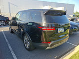 Used 2017 Land Rover Discovery HSE image 2