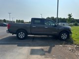 Used 2017 Nissan Titan SV image 3