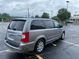 Used 2014 Chrysler Town & Country Touring image 5