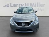 Used 2017 Nissan Versa SV image 3