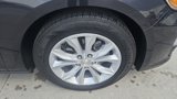 Used 2023 Chevrolet Malibu LT image 2