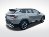 Used 2023 Kia Sportage LX image 3