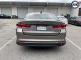Used 2018 Kia Optima LX image 4
