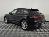 Certified 2022 Porsche Macan image 3