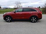 Used 2017 Kia Sorento EX image 2