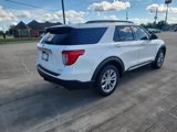 Used 2022 Ford Explorer XLT w/ Equipment Group 202A image 3