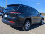 Used 2023 Jeep Grand Cherokee L Limited w/ Luxury Tech Group II image 4