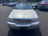 Used 2005 Lincoln Town Car Signature image 6