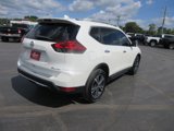 Used 2017 Nissan Rogue SL image 4
