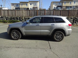 Used 2018 Jeep Grand Cherokee Limited image 6