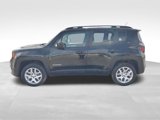 Used 2015 Jeep Renegade Latitude image 2