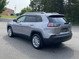 Used 2019 Jeep Cherokee Latitude w/ Cold Weather Group image 5
