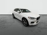 Used 2019 Volvo XC60 T6 Momentum w/ Multimedia Package image 2