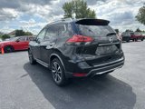 Used 2017 Nissan Rogue SL image 3
