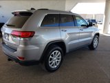 Used 2021 Jeep Grand Cherokee Laredo image 5
