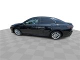 Used 2023 Toyota Camry LE image 6
