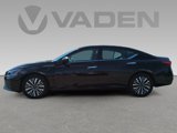 Used 2024 Nissan Altima 2.5 SV image 4