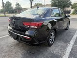 Used 2022 Kia Rio S w/ Technology Package image 5