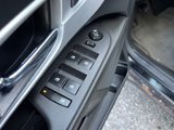 Used 2017 Chevrolet Equinox LT w/ Midnight Edition image 6