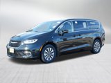 New 2025 Chrysler Pacifica Select w/ Uconnect Theater Family Group image 3