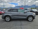 Used 2022 Ford Edge Titanium image 2