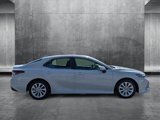 Used 2022 Toyota Camry LE image 4