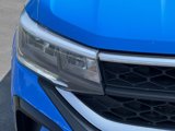 Used 2022 Volkswagen Taos SE w/ Panoramic Sunroof Package image 4