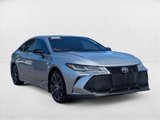 Used 2020 Toyota Avalon Touring image 3