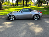 Used 2007 Nissan 350Z Touring image 2