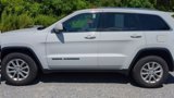 Used 2021 Jeep Grand Cherokee Laredo X image 3