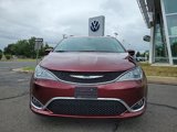 Used 2018 Chrysler Pacifica Touring-L Plus image 4