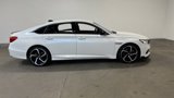 Used 2021 Honda Accord Sport image 2