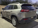 Used 2018 Jeep Cherokee Latitude Plus image 6