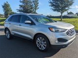 Used 2019 Ford Edge Titanium image 3