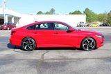 Used 2018 Honda Accord Sport image 5
