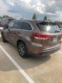 Used 2018 Toyota Highlander XLE image 2