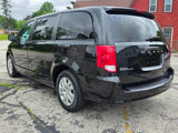 Used 2017 Dodge Grand Caravan SE image 4