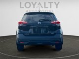 Used 2018 Nissan Kicks SV image 4