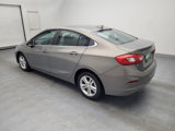 Used 2017 Chevrolet Cruze LT image 3